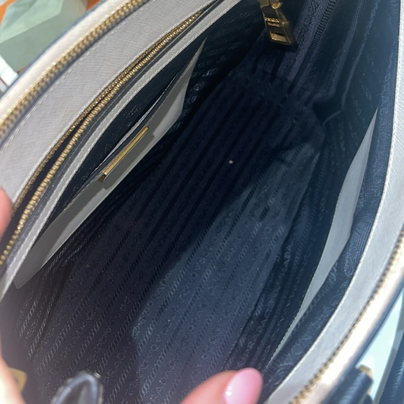 Prada Galleria Tote - Picture 2 of 10